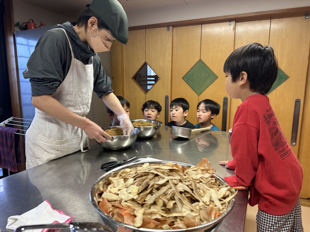 今日はカレー🍛の日
