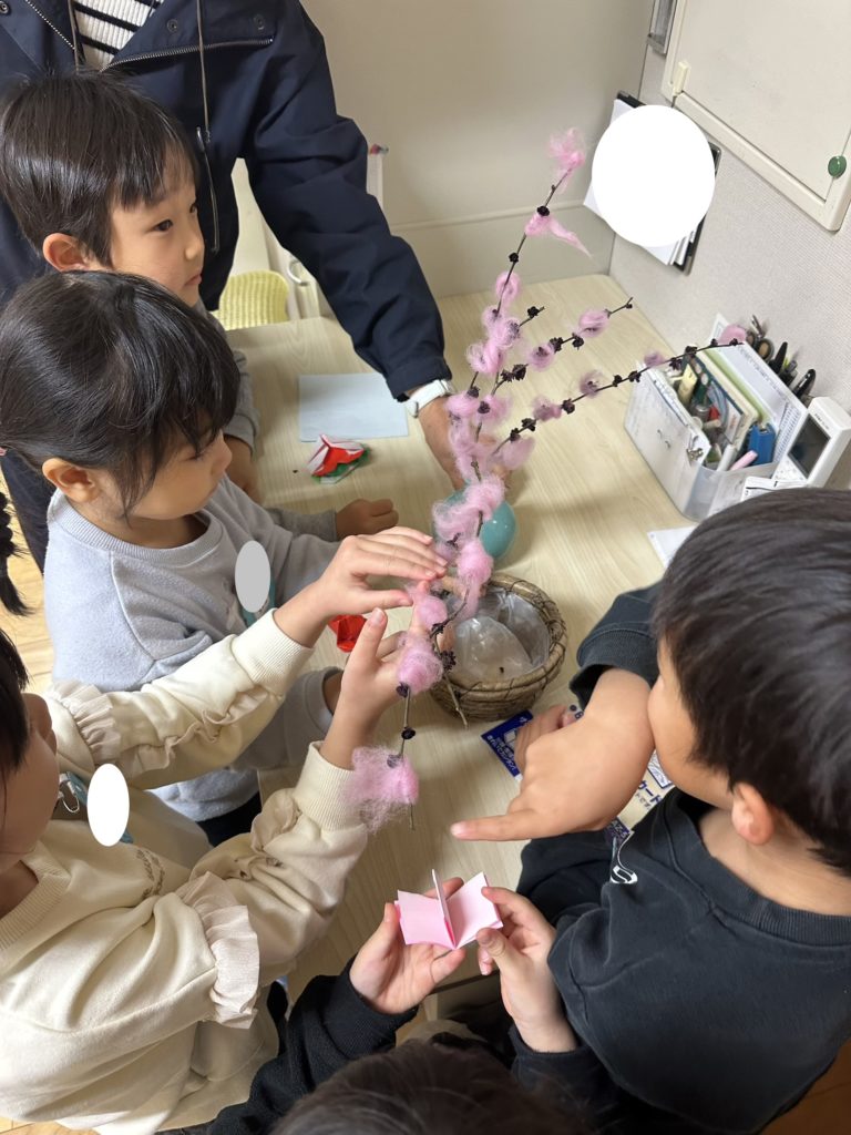 お花をあげましょ桃の花